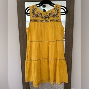 Max Studio Vibrant Yellow Garment